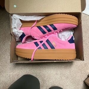 NWT Adidas W’s VL Court Bold Pink